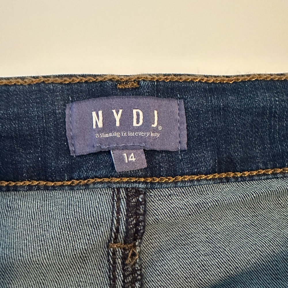 NYDJ size 14 Dark Skinny Jean‎ - Picture 7 of 8